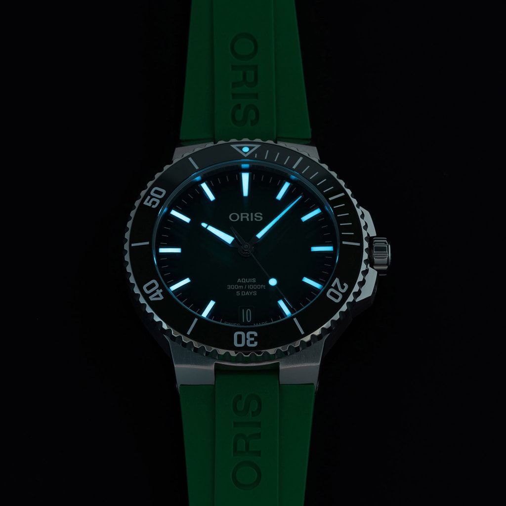 Oris Aquis Date Calibre 400 Automatic 01 400 7790 4157-07 4 23 47EB