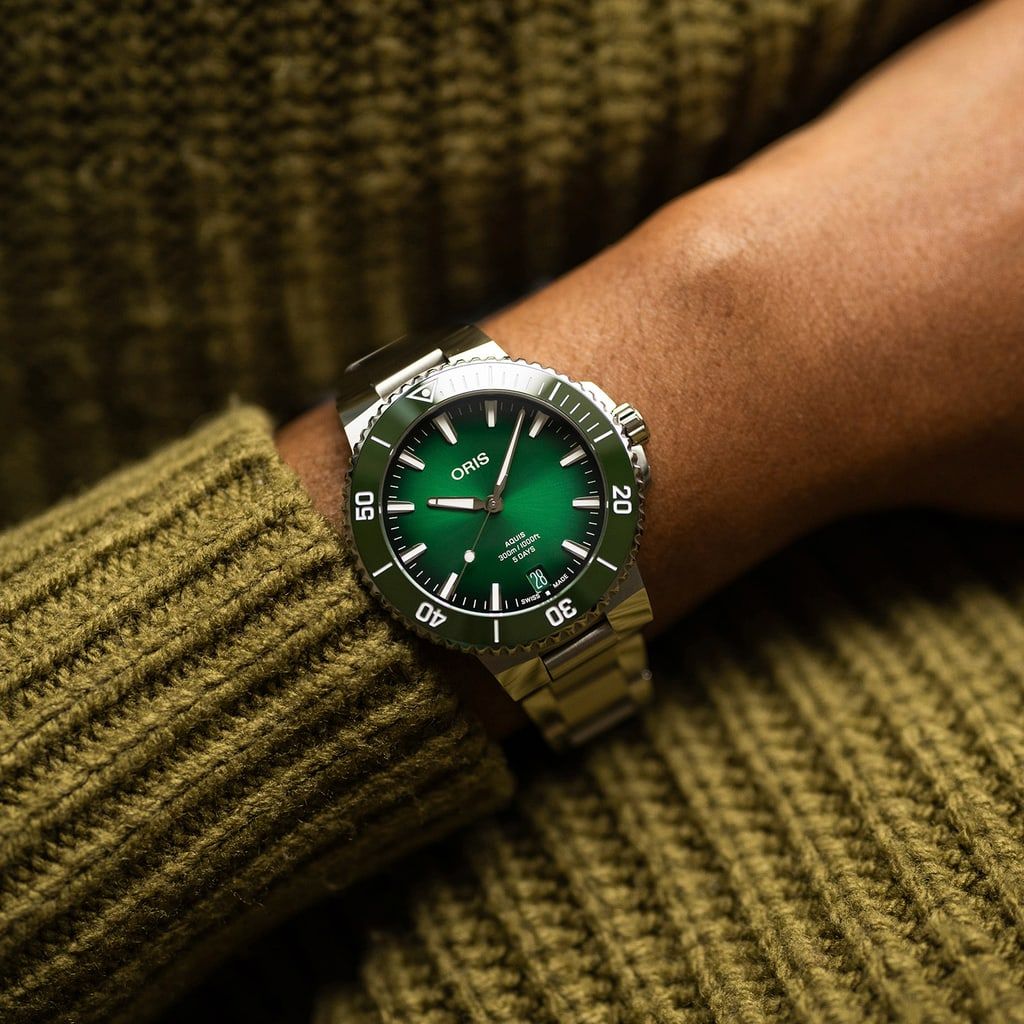 Oris Aquis Date Calibre 400 Automatic 01 400 7790 4157-07 8 23 02PEB