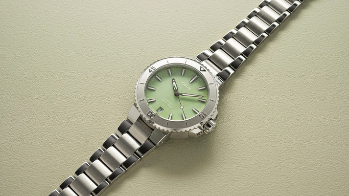 Aquis Date 01 733 7770 4157-07 8 18 05P