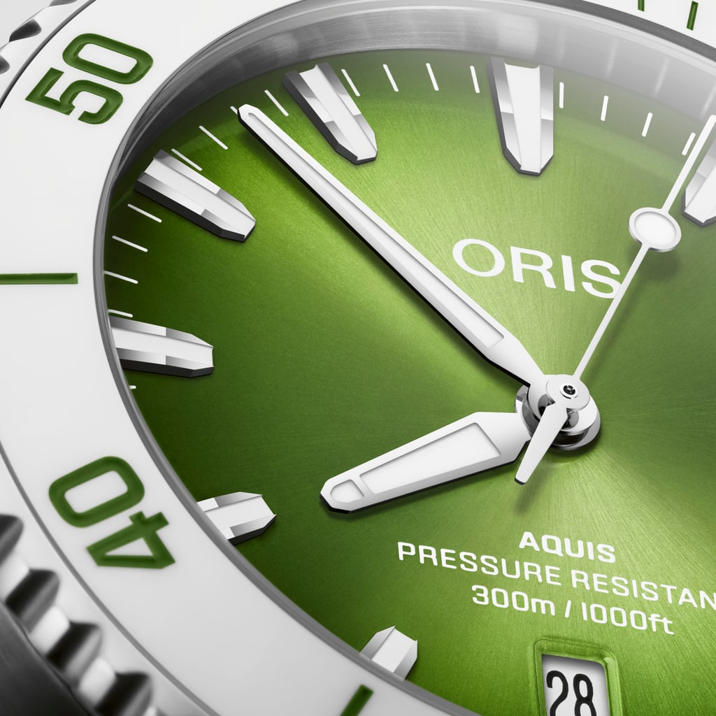 Oris Aquis Date Taste Of Summer Automatic 01 733 7787 4137-07 8 22 04PEB