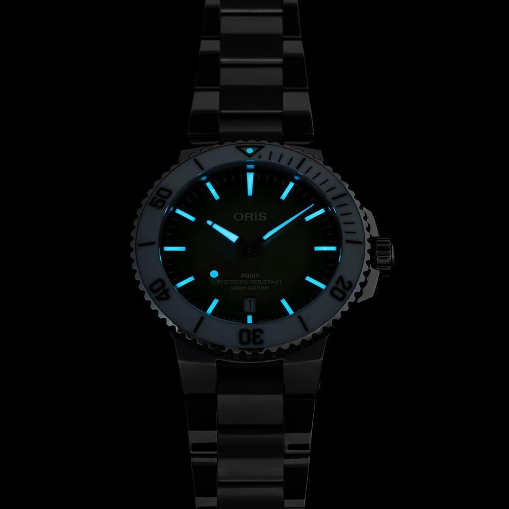 Oris Aquis Date Taste Of Summer Automatic 01 733 7787 4137-07 8 22 04PEB