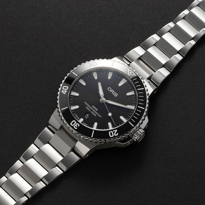 Oris Aquis Date Automatic 01 733 7789 4154-07 8 23 04PEB