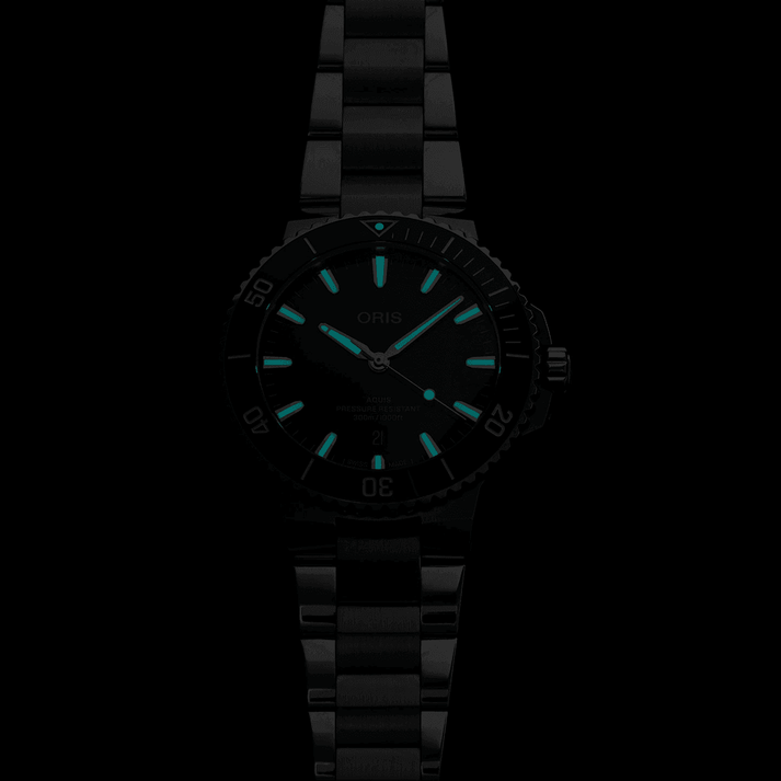 Oris Aquis Date Automatic 01 733 7789 4157-07 8 23 04PEB