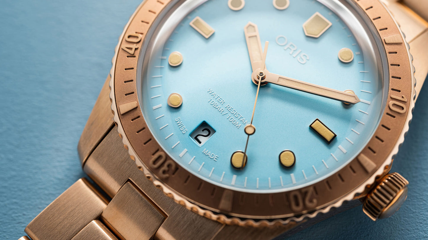 Divers Sixty-Five 01 733 7771 3157-07 8 19 15