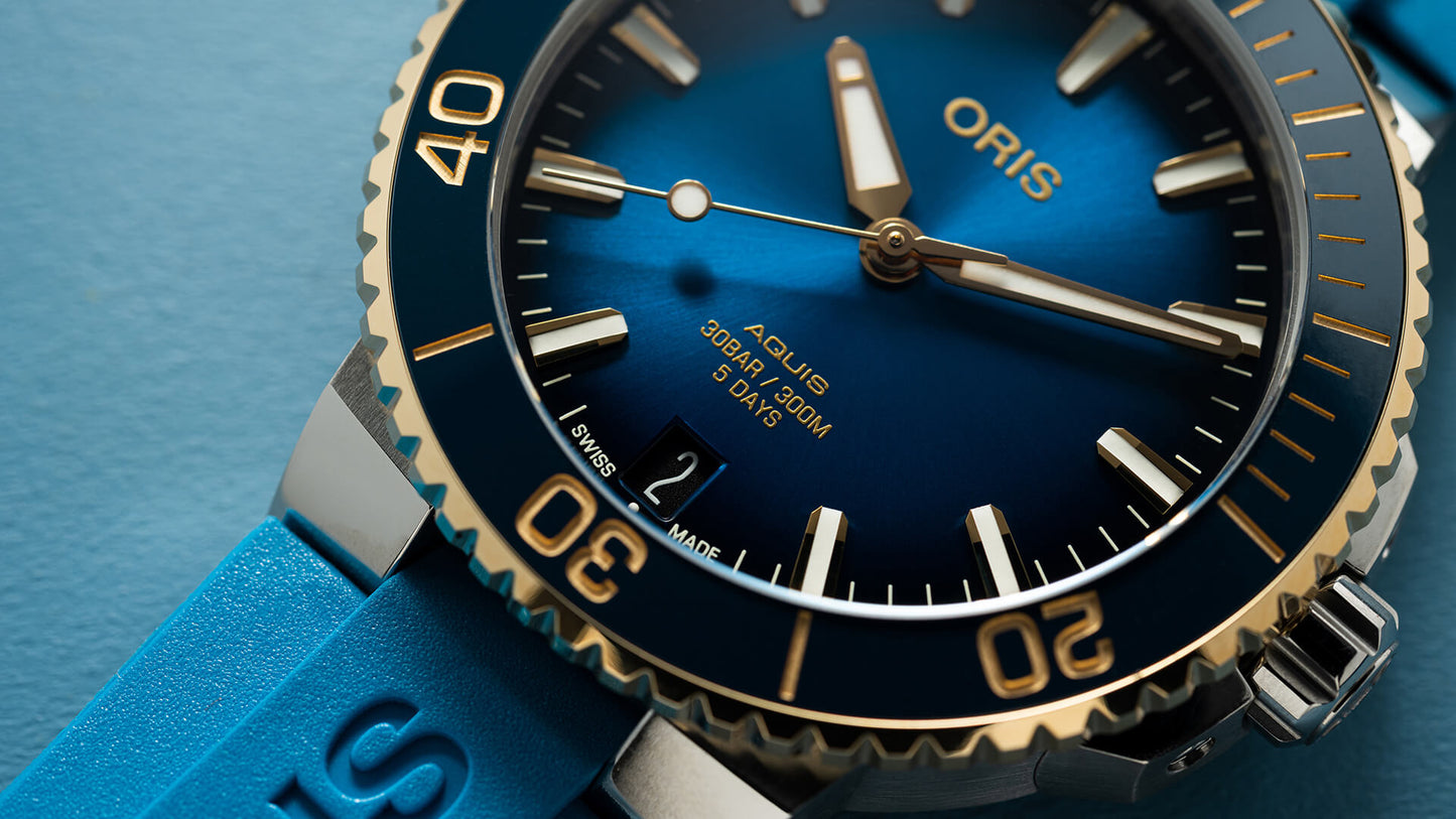 Aquis Date Calibre 400 - 01 400 7769 6355-07 4 22 75FC