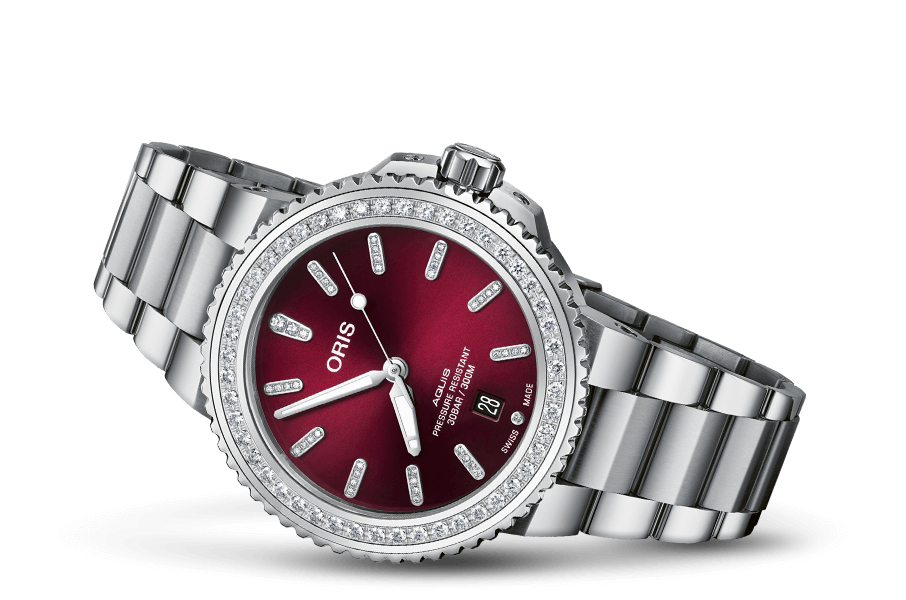 Aquis Date Diamonds 01 733 7766 4998-07 8 22 05PEB