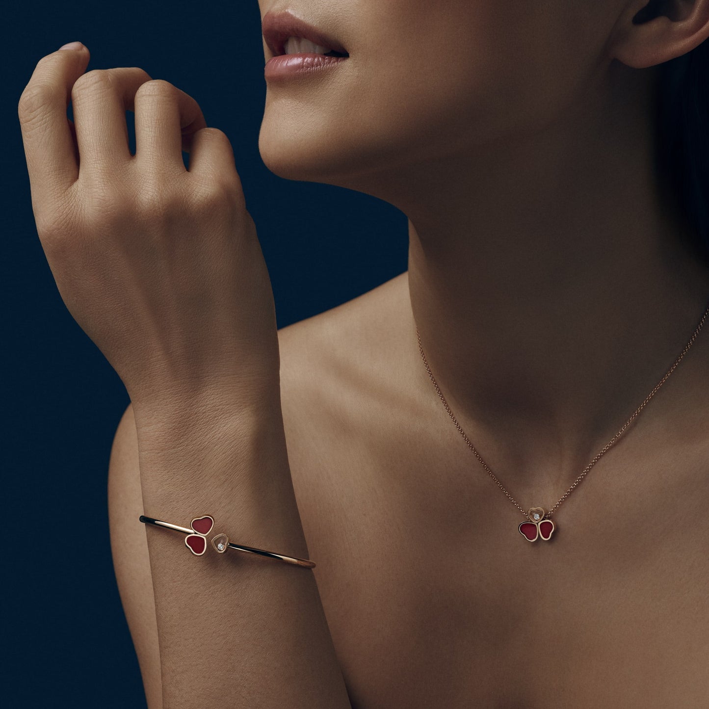 HAPPY HEARTS WINGS NECKLACE, ETHICAL ROSE GOLD, DIAMOND, RED STONE 81A083-5811