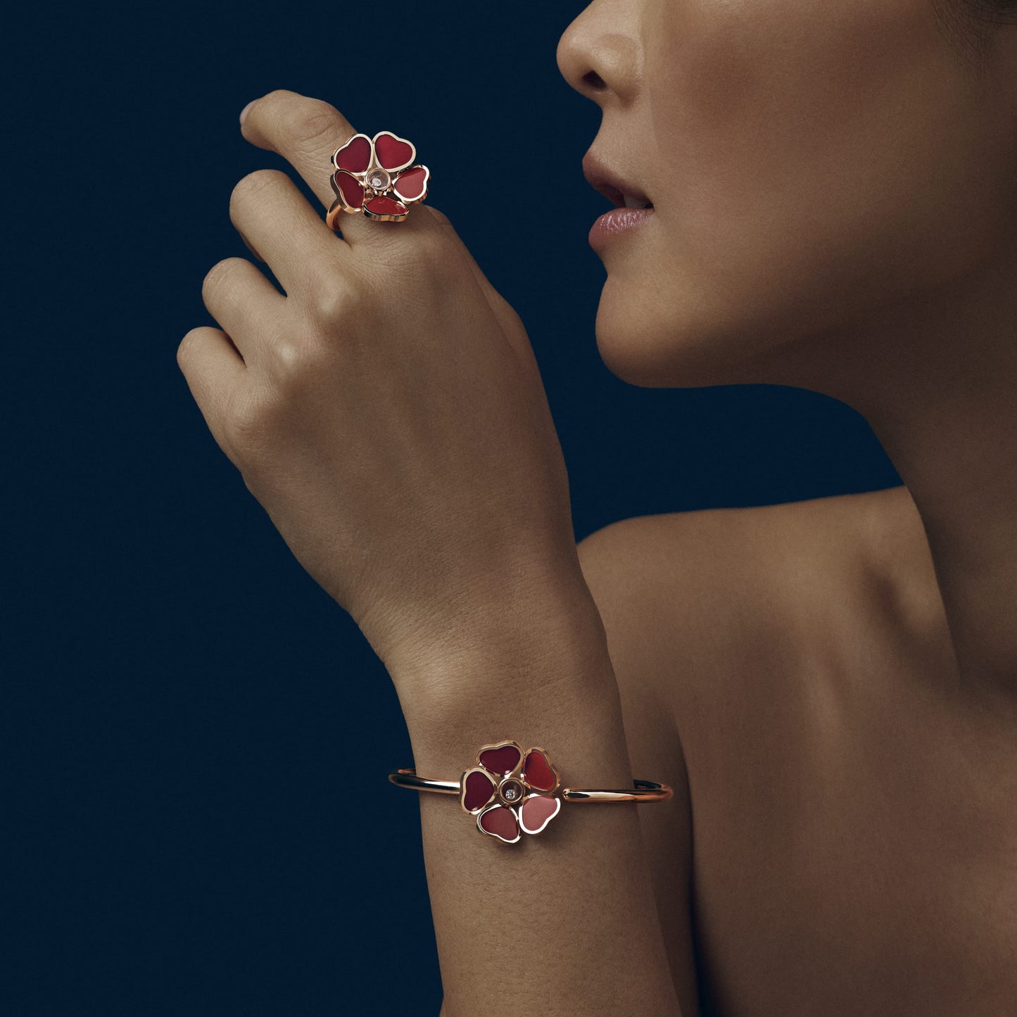 HAPPY HEARTS FLOWERS RING, ETHICAL ROSE GOLD, DIAMOND, RED STONE 82A085-5800