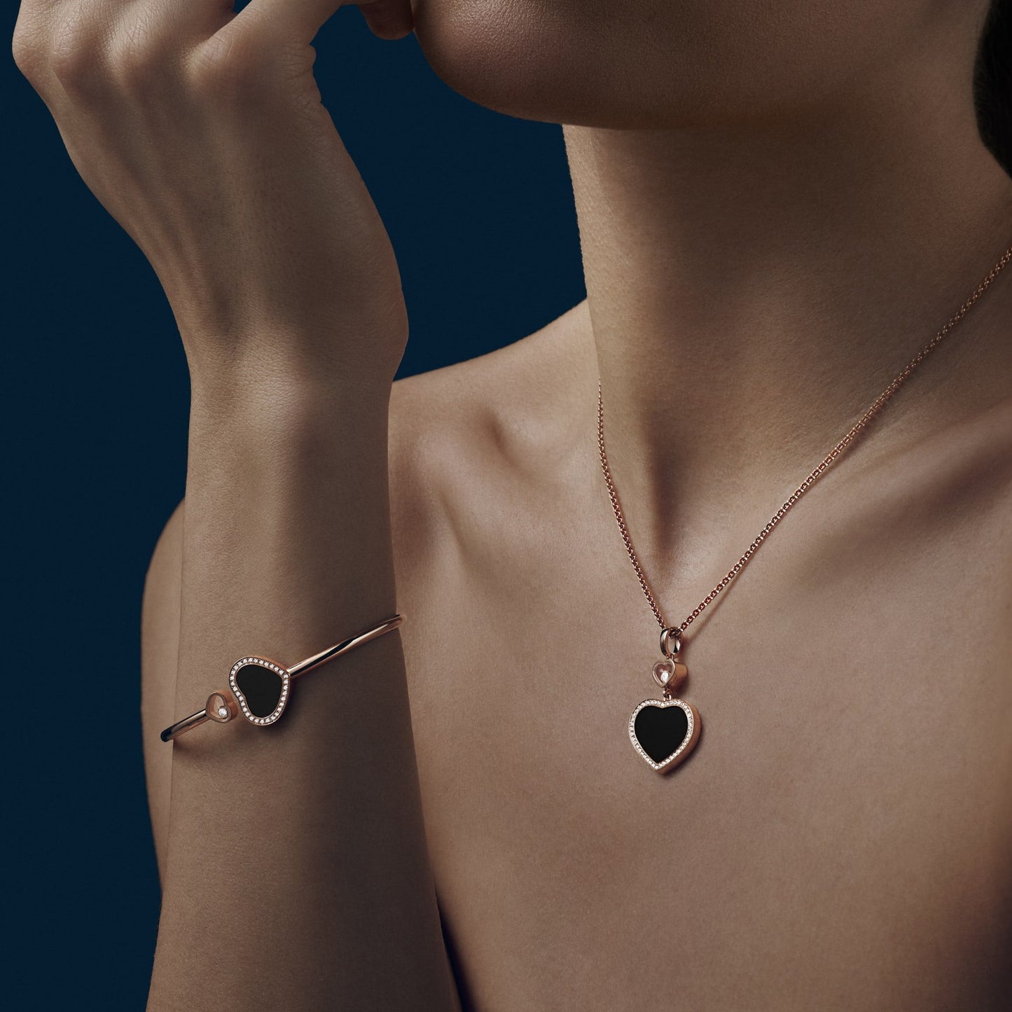 HAPPY HEARTS BANGLE, ETHICAL ROSE GOLD, DIAMONDS, ONYX 85A074-5200