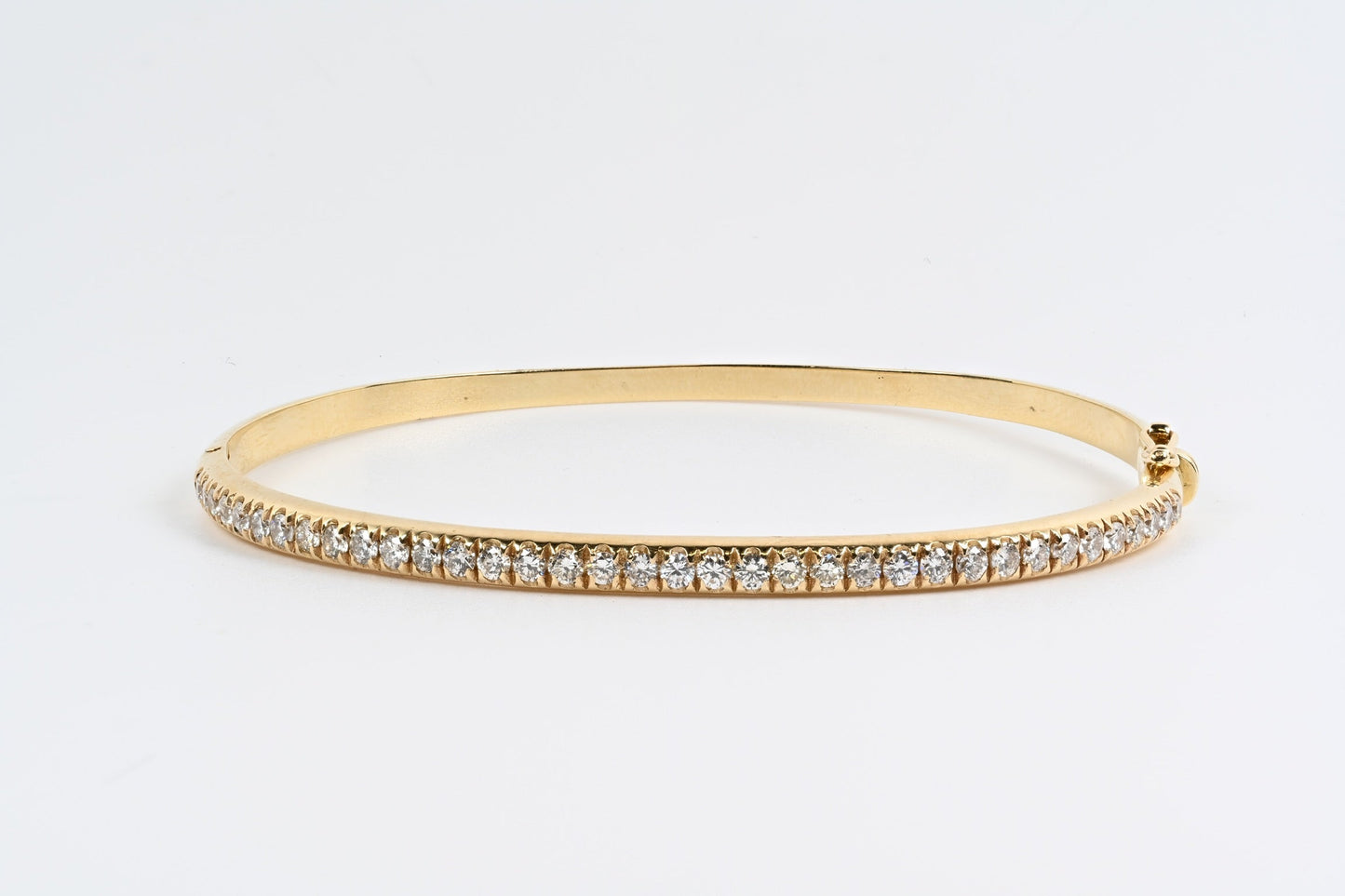 1ctw diamond and gold bangle