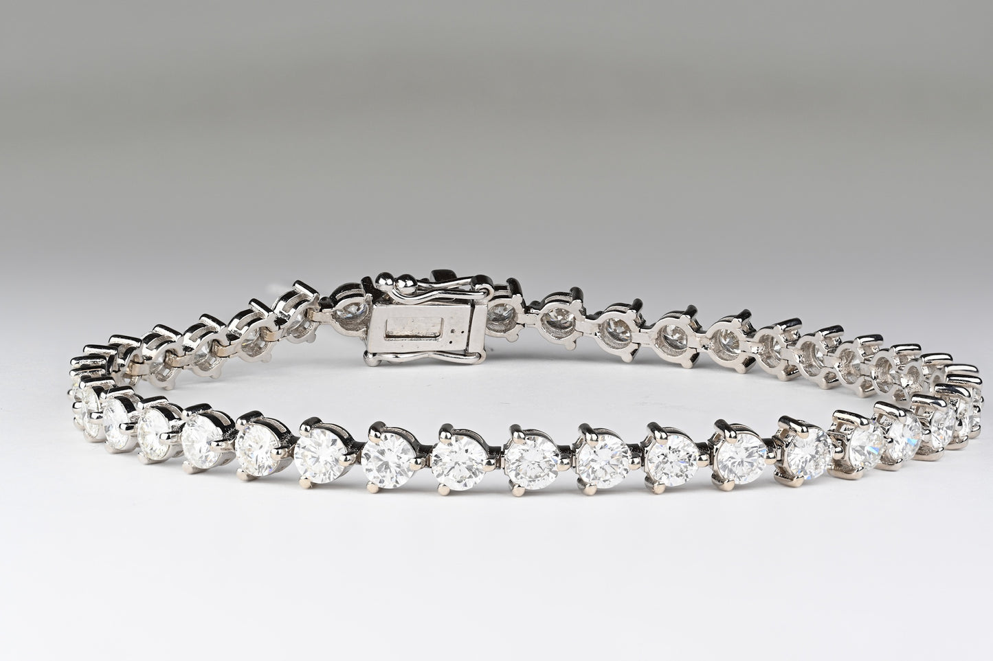 Ten Carat Scalloped Tennis Bracelet