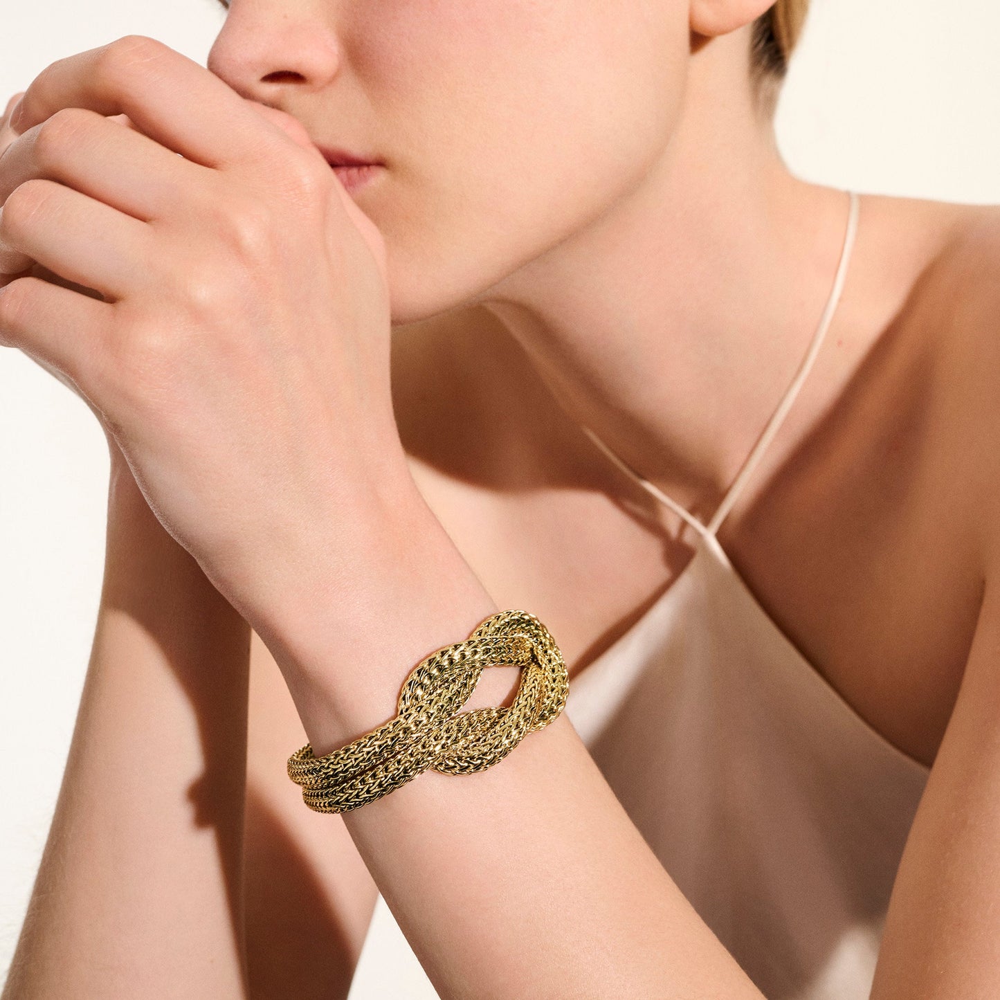 love-knot-bracelet-gold-13mm-bugg901034