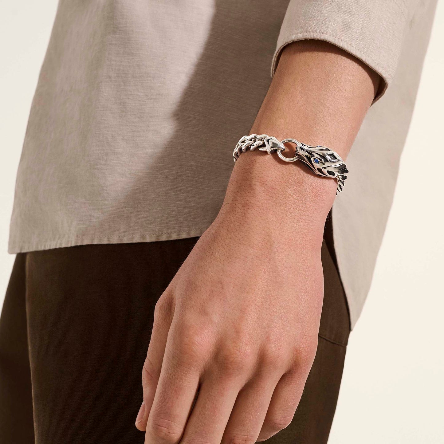 naga-bracelet-sterling-silver-blue-sapphire-11mm-bus603591bsp