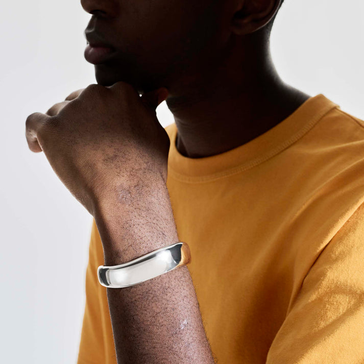 surf-hinged-cuff-sterling-silver-wide-cb901115