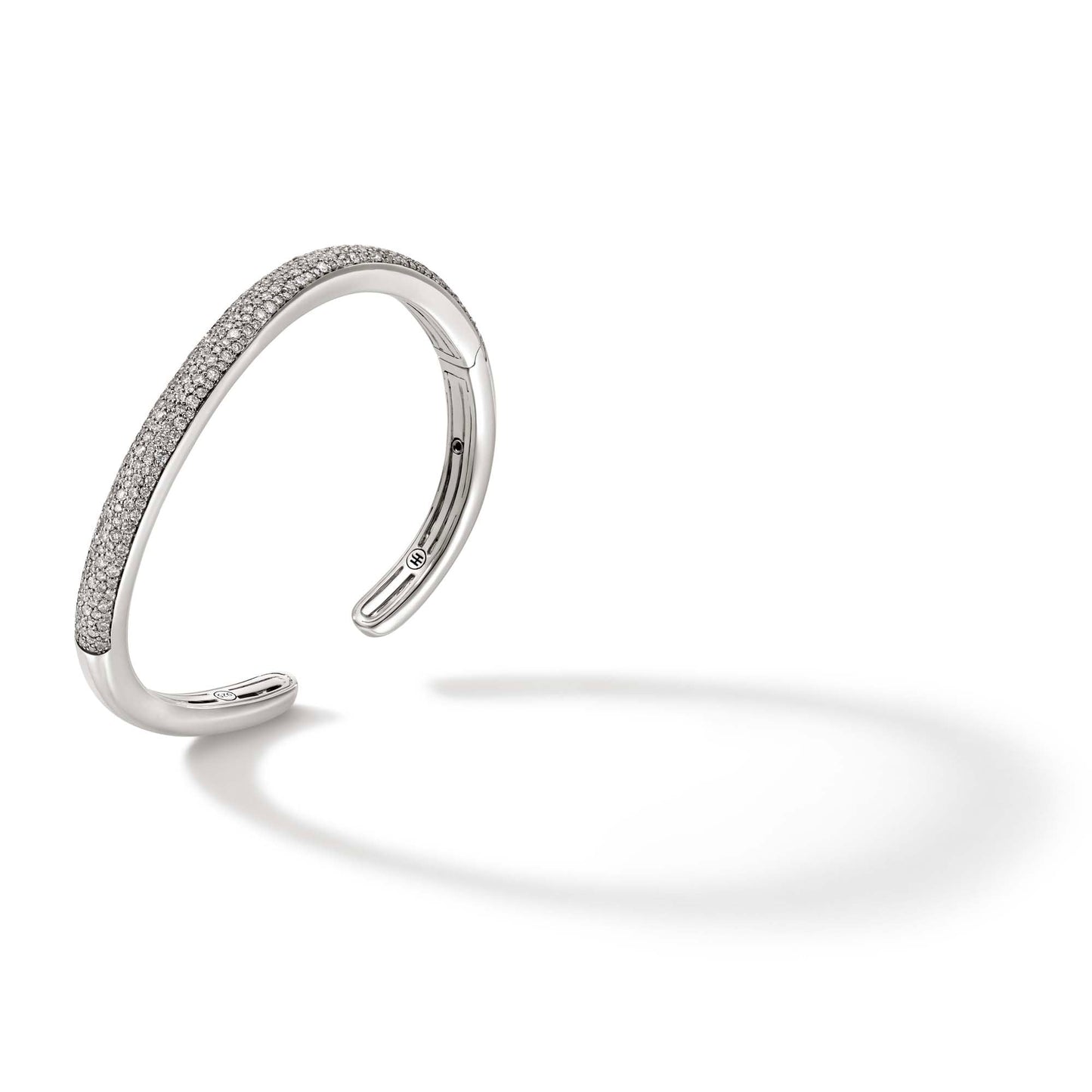 surf-hinged-cuff-silver-diamonds-slim-cbp9011162di