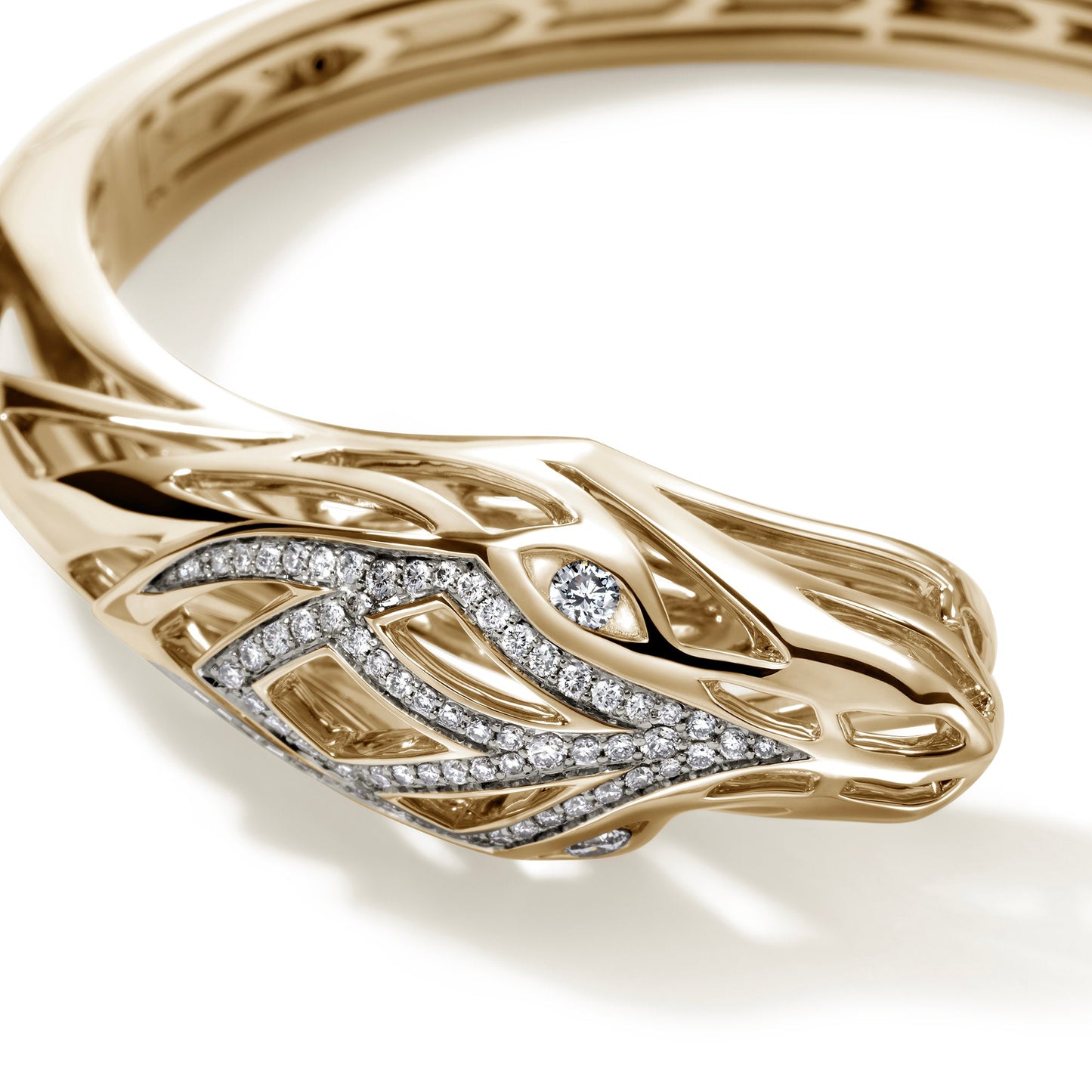 naga-hinged-cuff-gold-diamonds-cggx6034312di