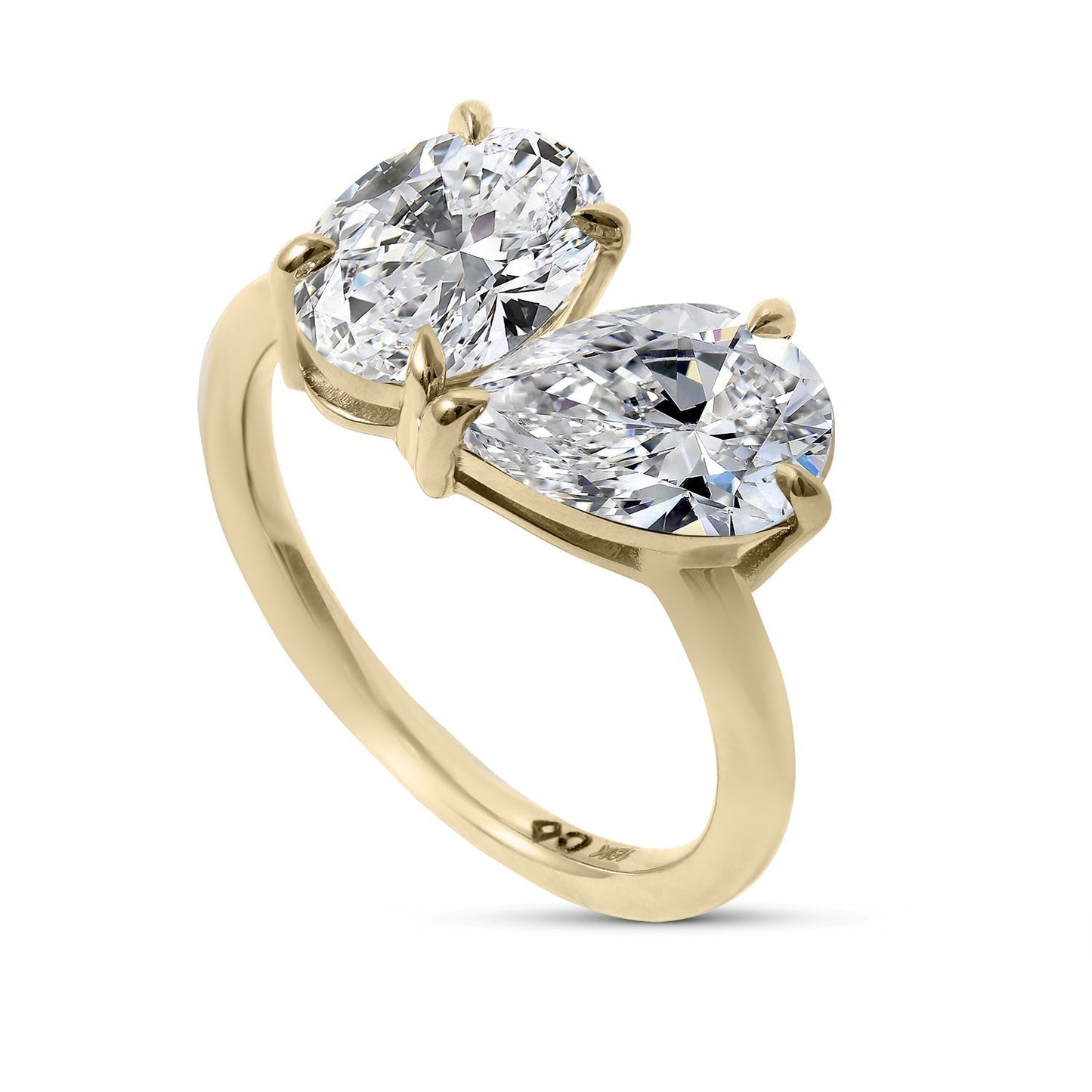 Clarity Diamond™ Angle Pear and Oval Toi et Moi Ring