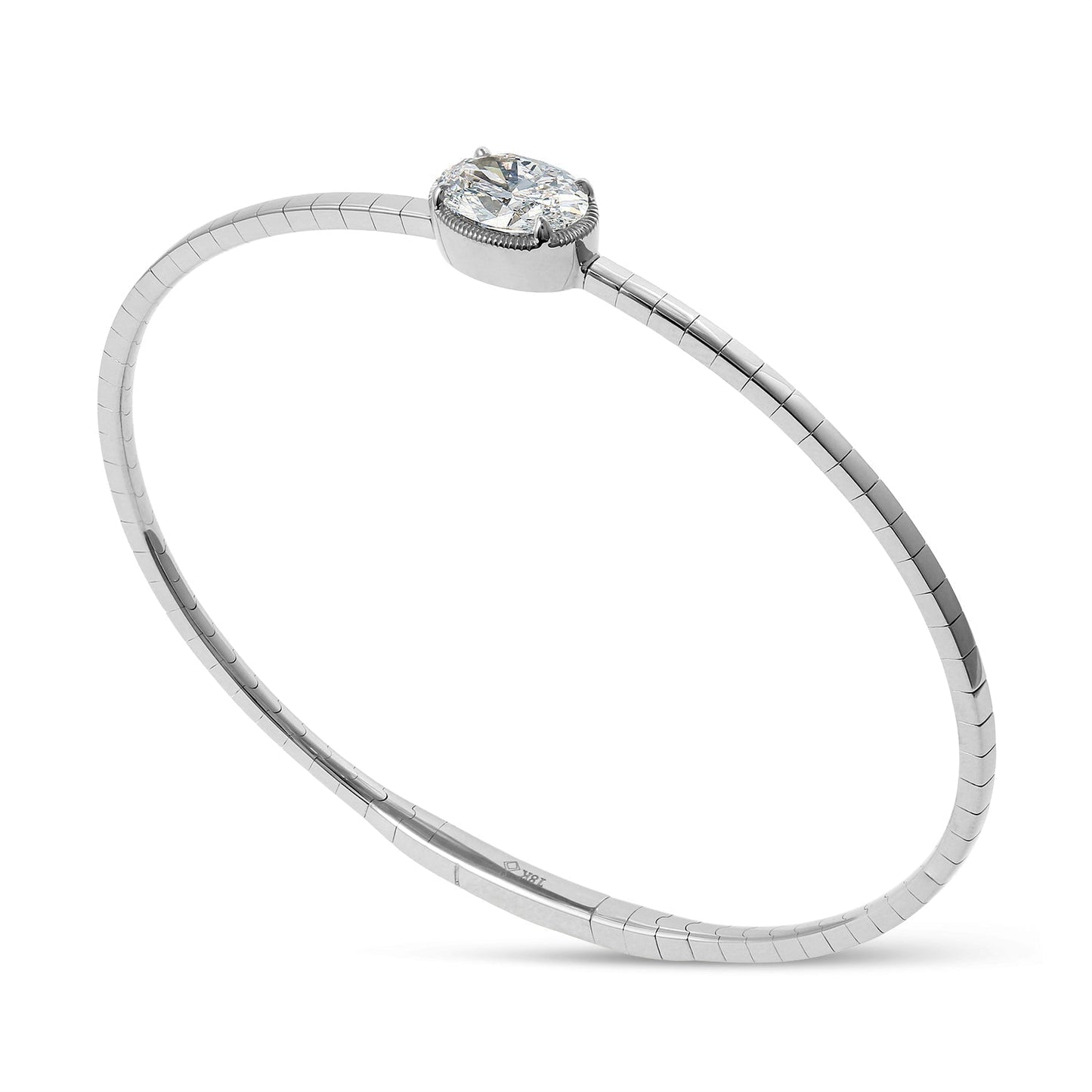 Clarity Diamond™ Angle Oval Flex Bangle