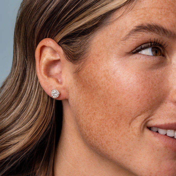 Clarity Diamond™ On Model Afloat Stud Earrings