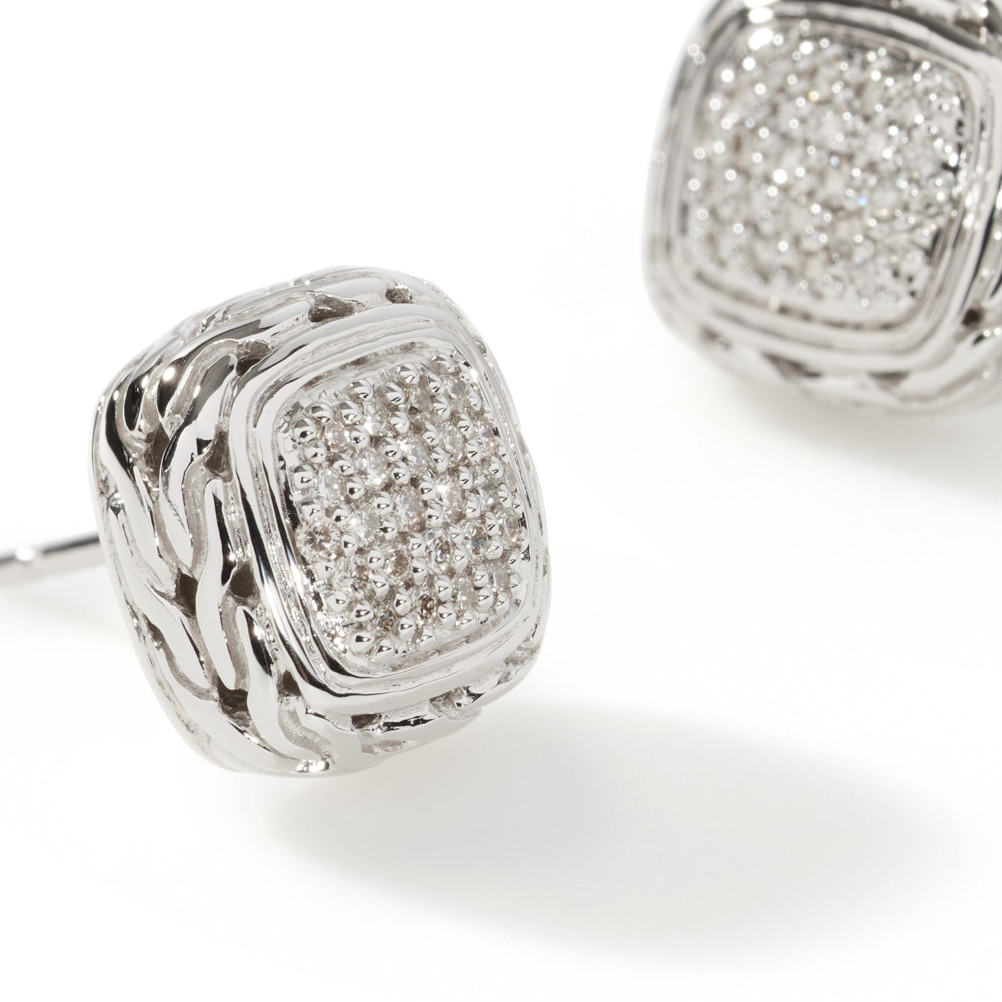 John Hardy Carved Chain Stud Earring, Silver, Diamonds EBP92372DI