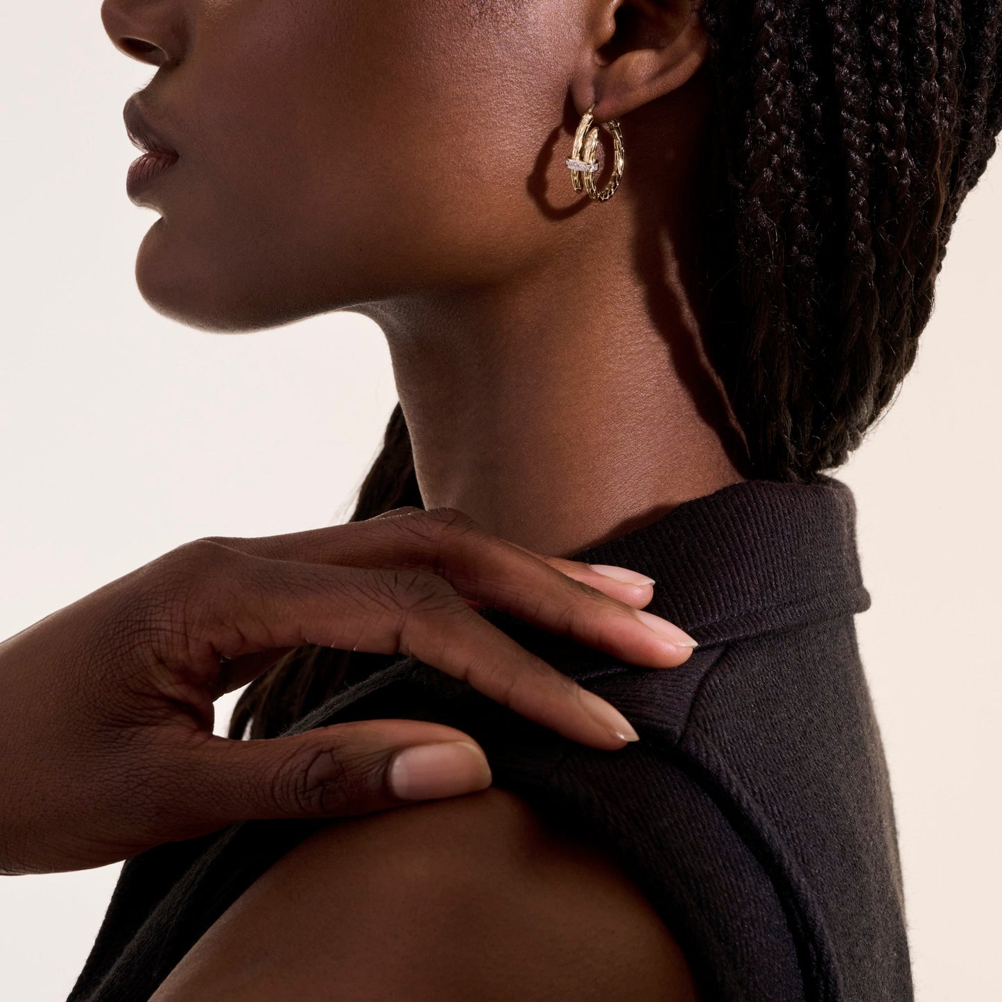 Spear Hoop Earring, Gold, Diamonds, 22.5MM|EGGX986742DI