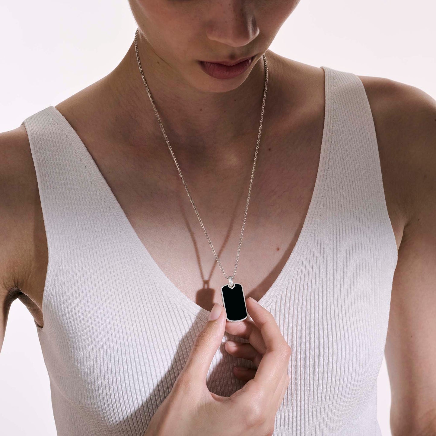 tag-pendant-necklace-sterling-silver-nms9011321bon