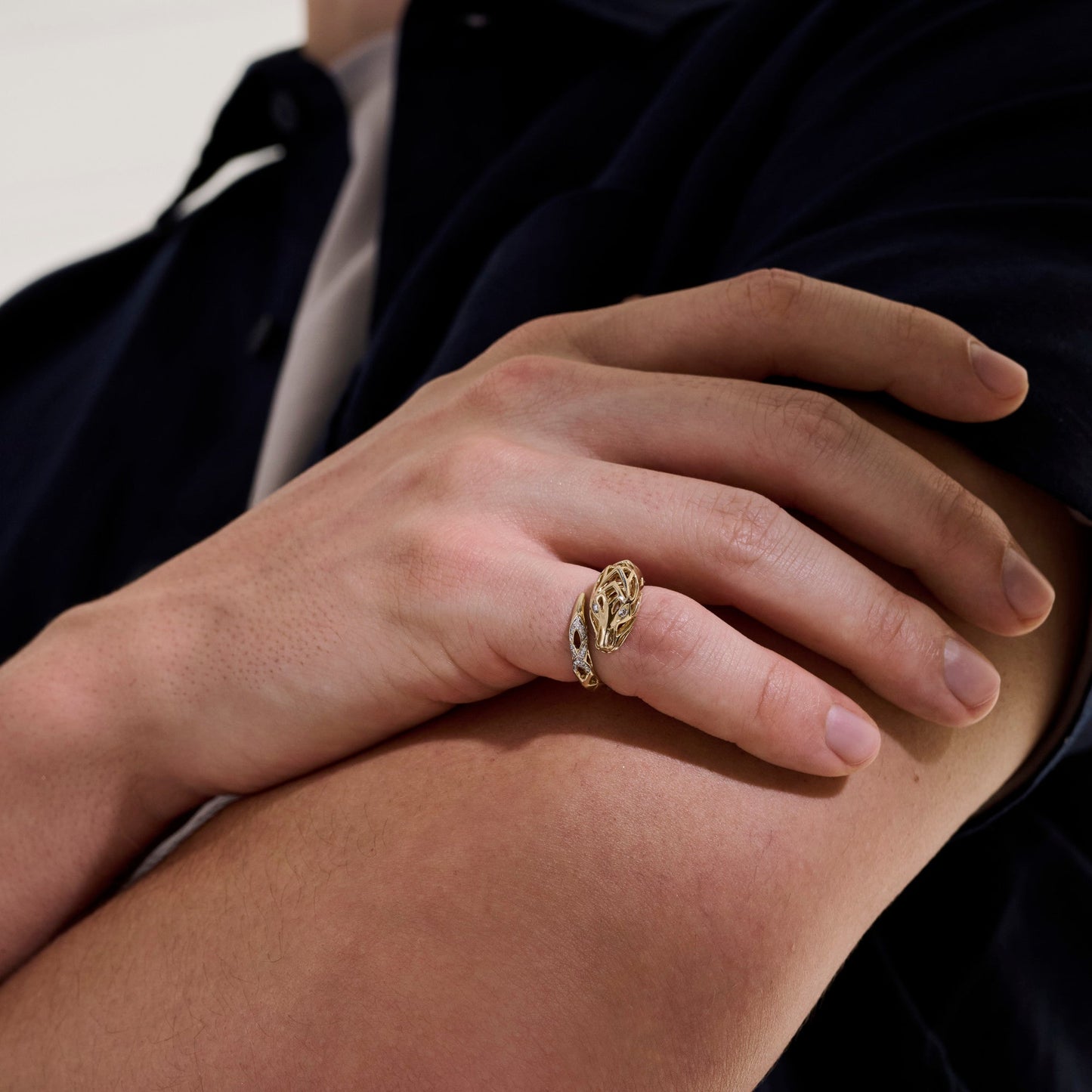 naga-ring-gold-diamonds-rggx603552di