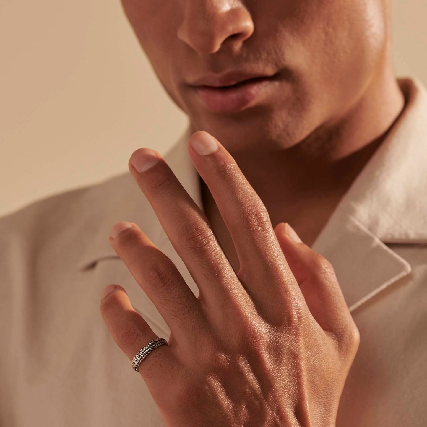 icon-chevron-band-ring-sterling-silver-4-5mm-ru900323