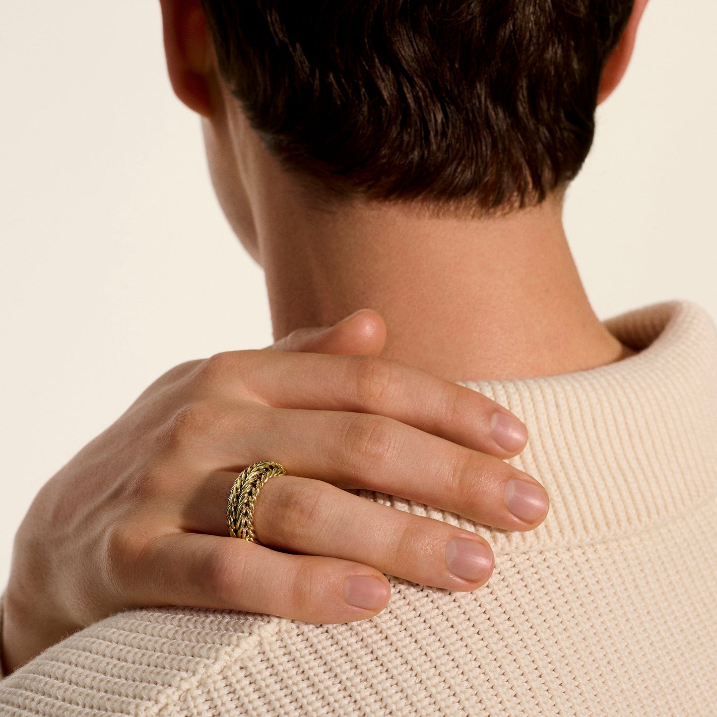 icon-chevron-band-ring-gold-9mm-rugg900358