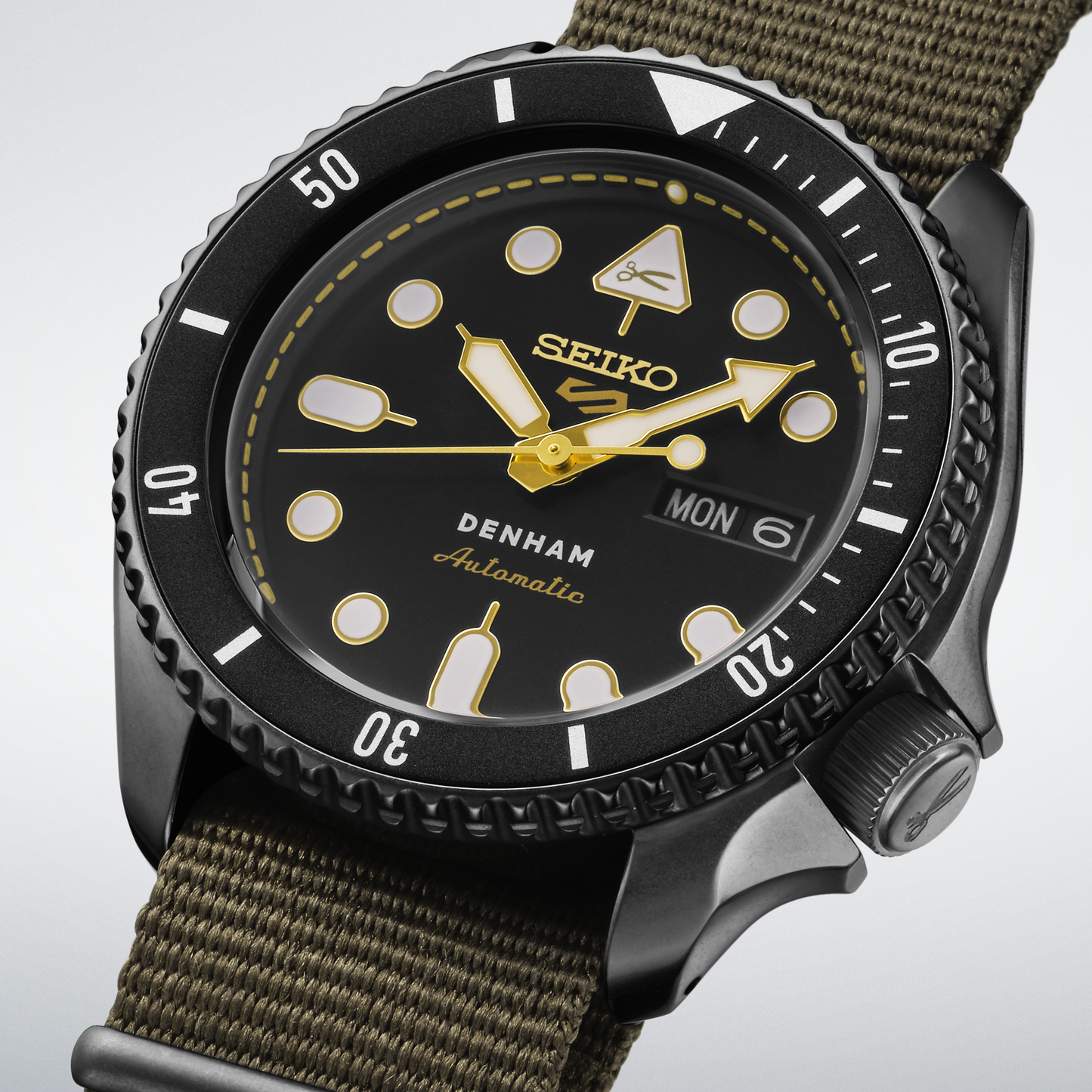 Seiko 5 Sports DENHAM Limited Edition SBSA283