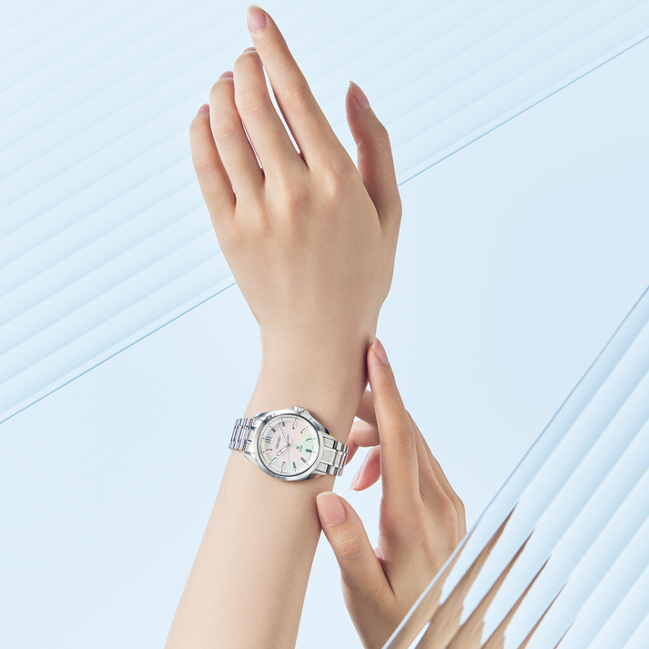 PROSPEX SEA SERIES SUR605