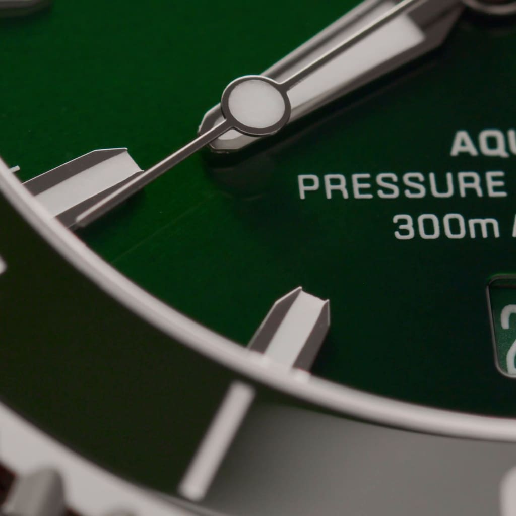 Oris Aquis Date Automatic 01 733 7787 4157-07 4 22 37FC