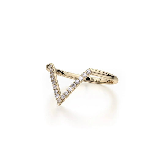 Diamond V Ring