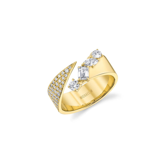 Montage Diamond Split Band With Pave