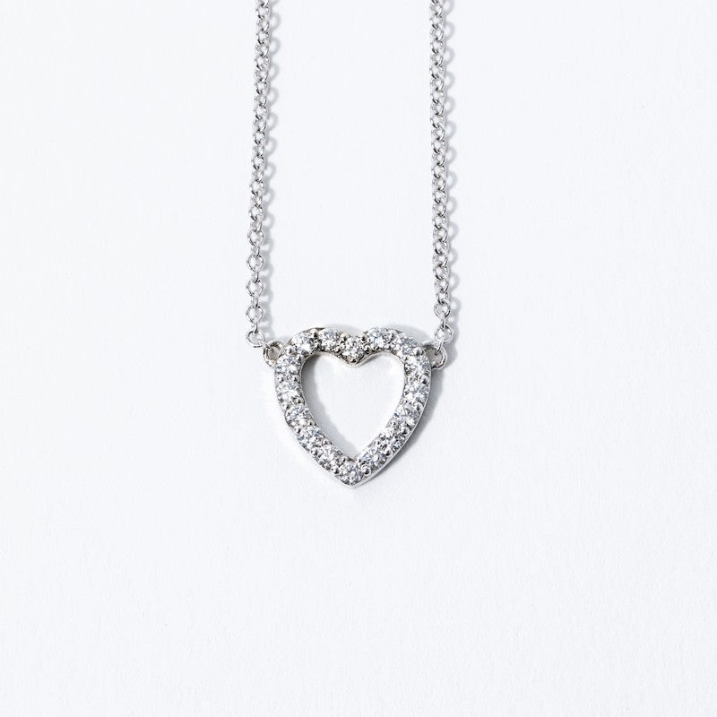 Mini Heart Pendant in White Gold