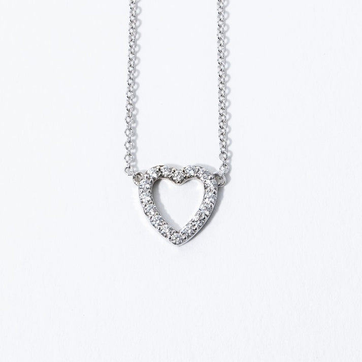 Mini Heart Pendant in White Gold