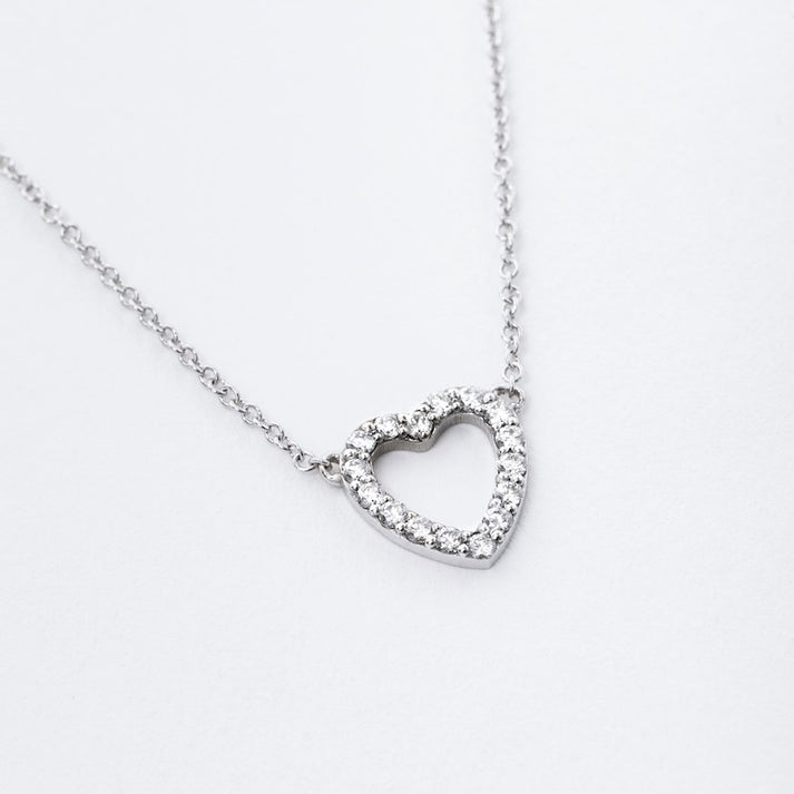 Mini Heart Pendant in White Gold