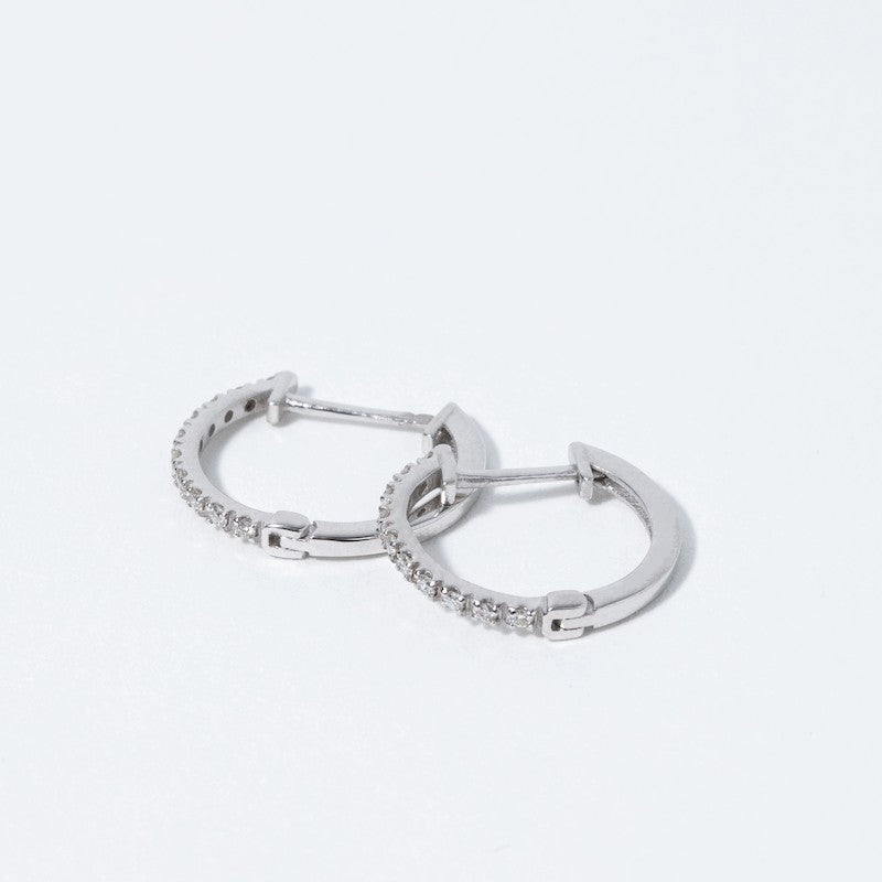Petite Huggies in White Gold