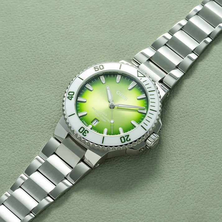 Oris Aquis Date Taste Of Summer Automatic 01 733 7787 4137-07 8 22 04PEB