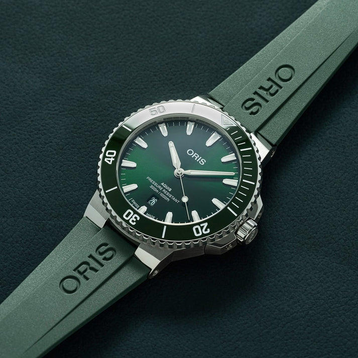 Oris Aquis Date Automatic 01 733 7789 4157-07 4 23 37FC