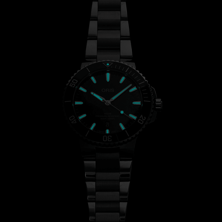 Oris Aquis Date Automatic 01 733 7789 4157-07 8 23 04PEB