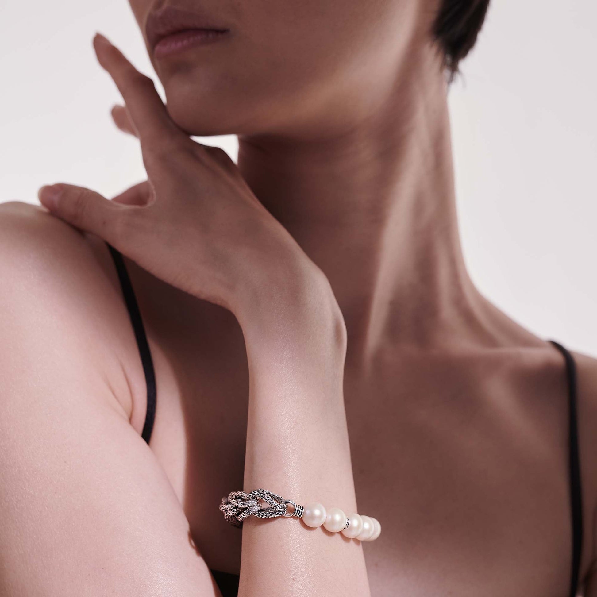 surf-bracelet-silver-pearls-10-5mm-bu900936