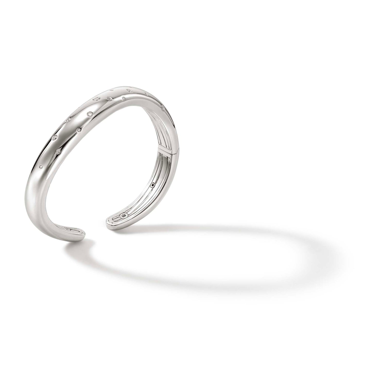 surf-hinged-cuff-silver-diamonds-cbp9011172di