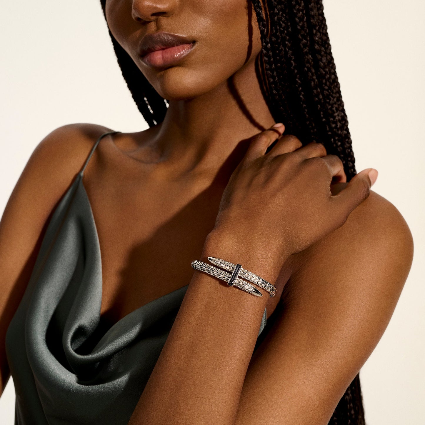 spear-flex-cuff-sterling-silver-gemstones-5-5mm-cbs9011074bls