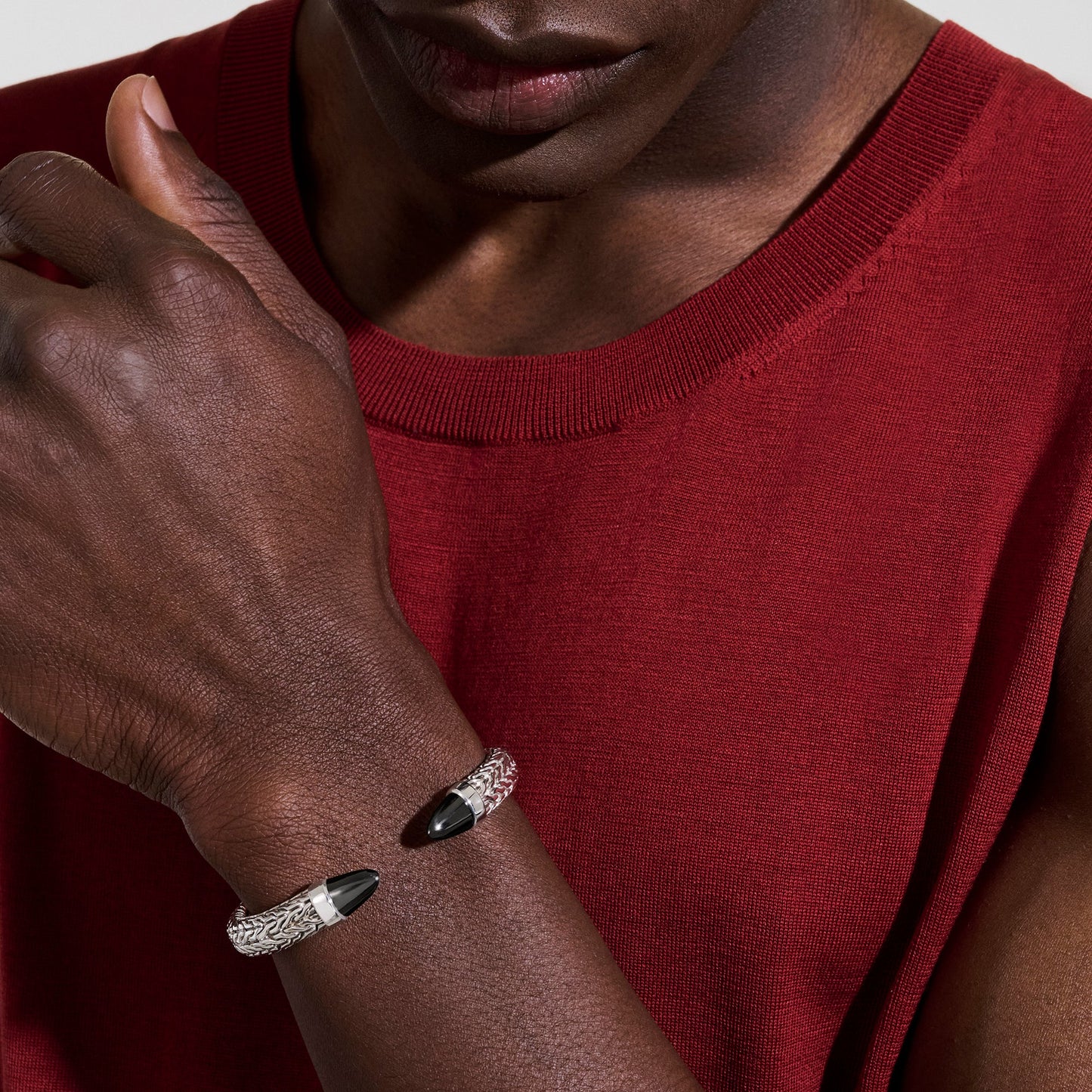 spear-50-flex-cuff-sterling-silver-black-onyx-cms987961bon