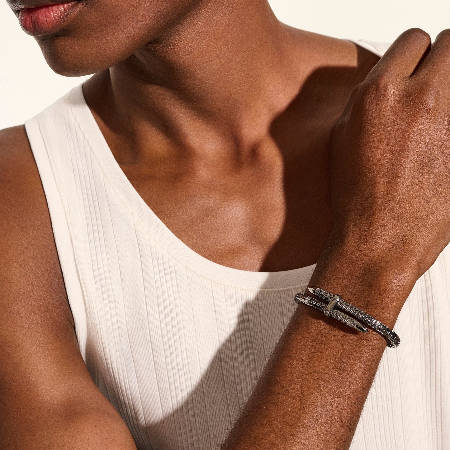 spear-flex-cuff-dark-silver-5-5mm-cm901107brd