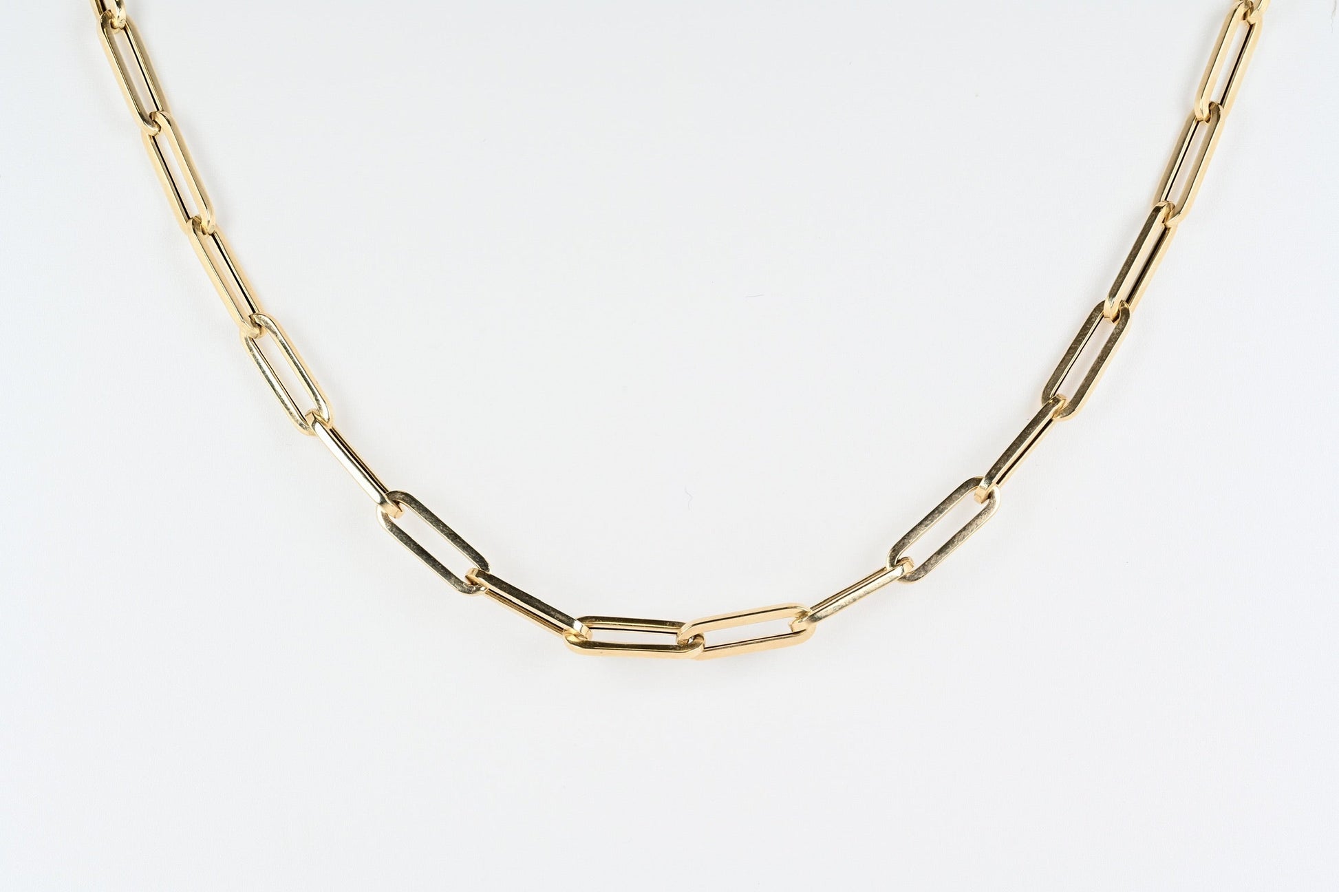 Gold paperclip chain - Dejaun Jewelers