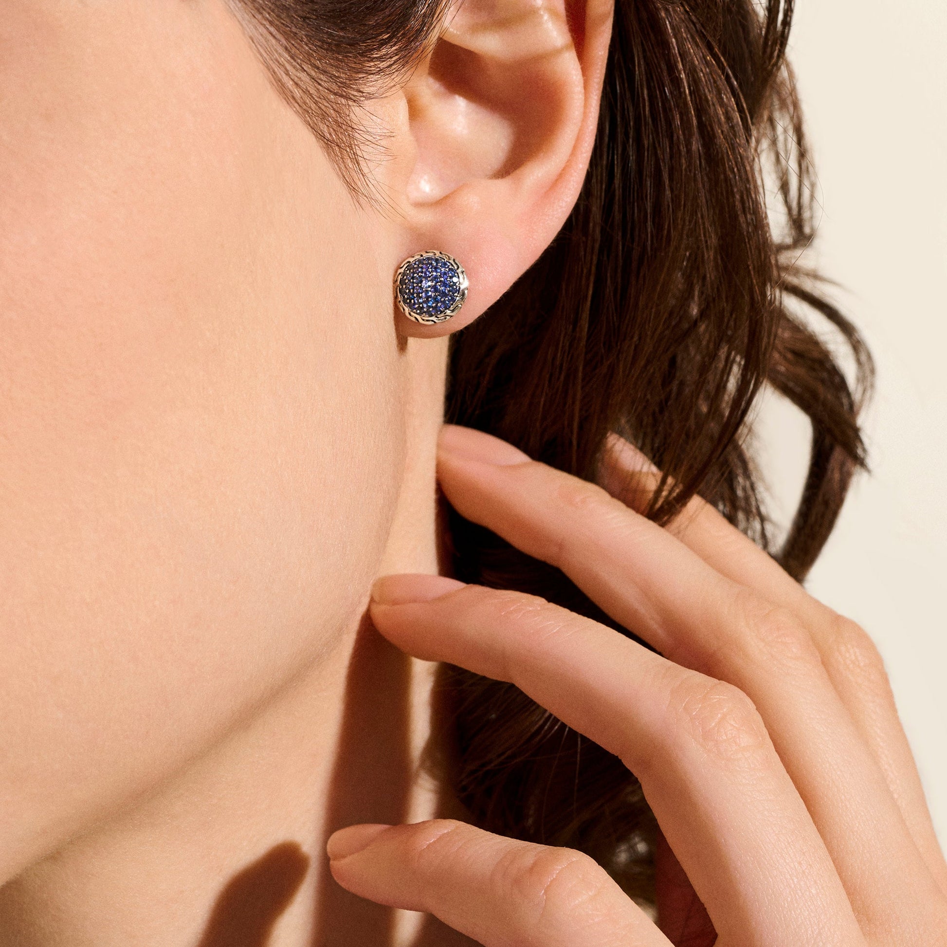 jh-essential-pave-stud-earring-sterling-silver-gemstones-10mm-ebs987184bsp