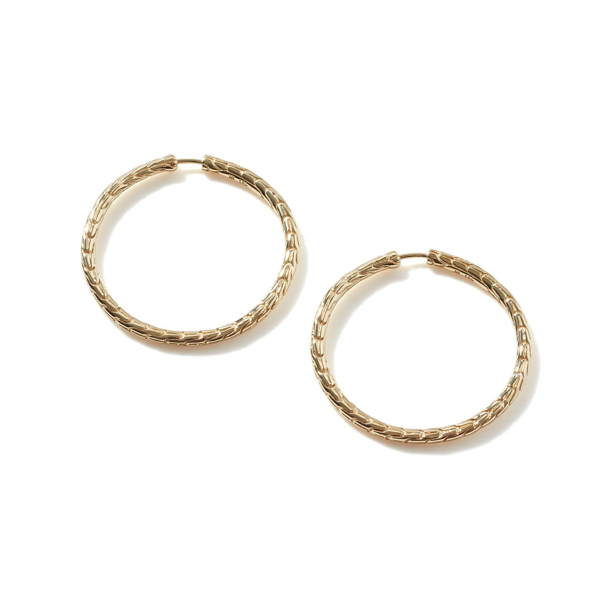 john-hardy-carved-chain-hoop-earring-gold-eg90475
