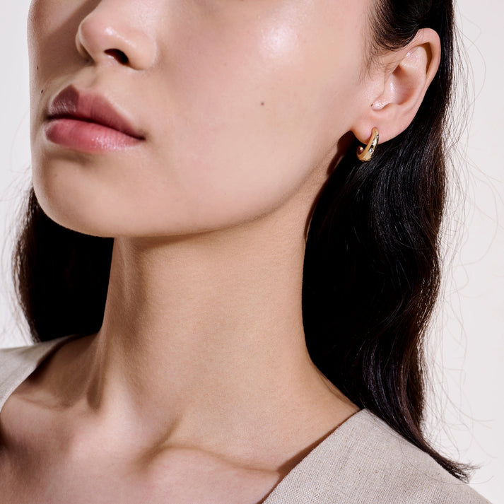 Surf J Hoop Earrings, Gold, Diamonds, 15MM|EGGX9011232DI